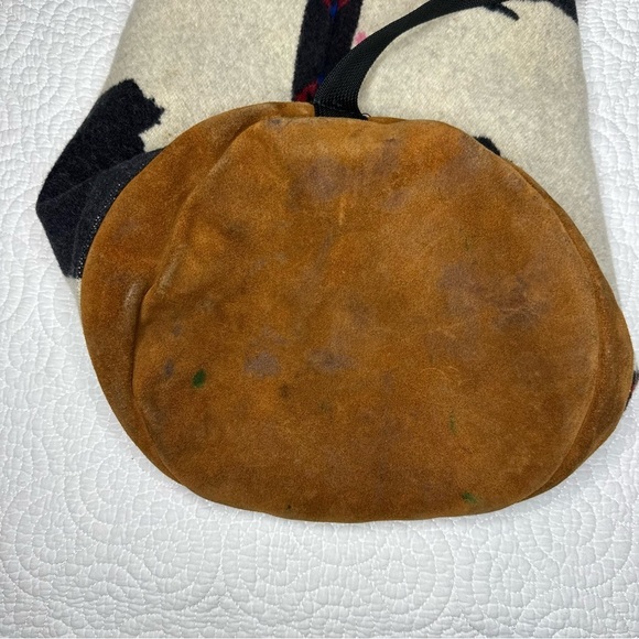 Vintage Pendleton Star Pattern Backpack in Blue, Red, and Cream - Picture 6 of 14